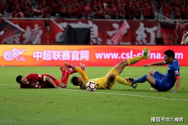 媒体人：国安没有给对手足够大的压力，双中锋前场进攻活力不够